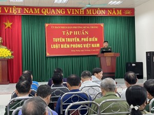 Phường Hùng Thắng tổ chức Hội nghị tuyên truyền, phổ biến Luật Biên phòng Việt Nam